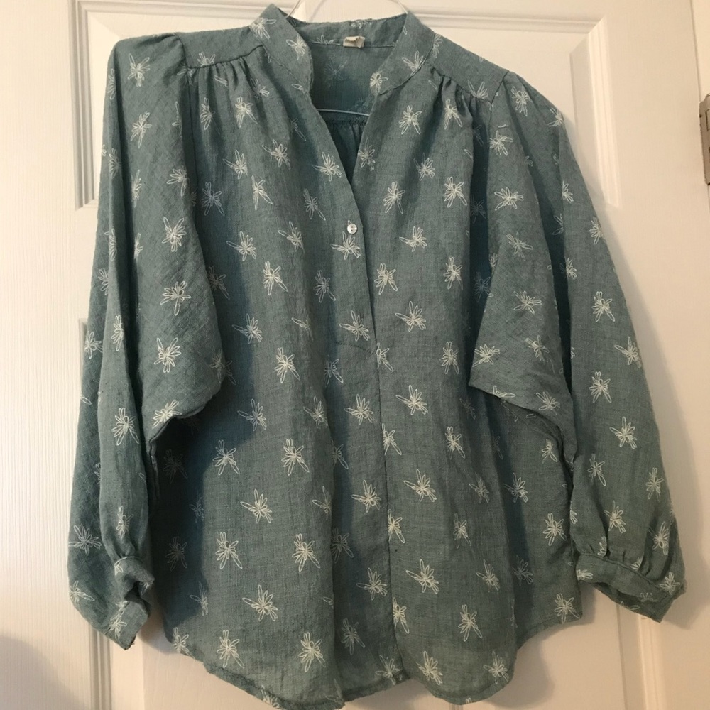 blue floral peasant top